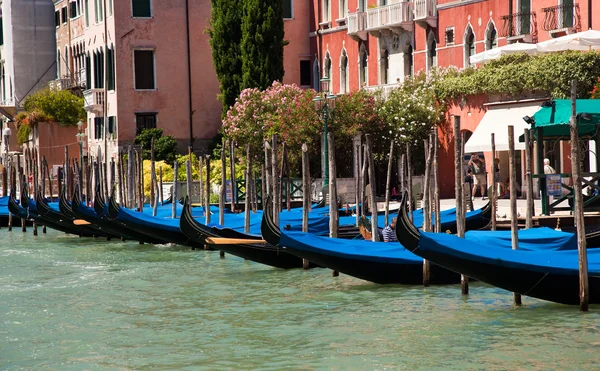Гондолы Венеции — стоковое фото