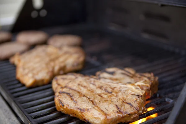 Grilling meat — Stock Photo, Image