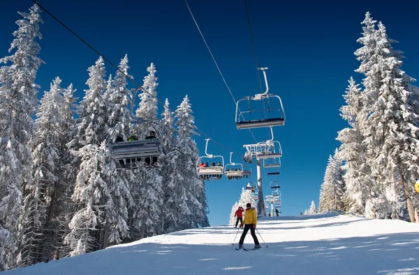 Skiing resort — Stock Photo, Image
