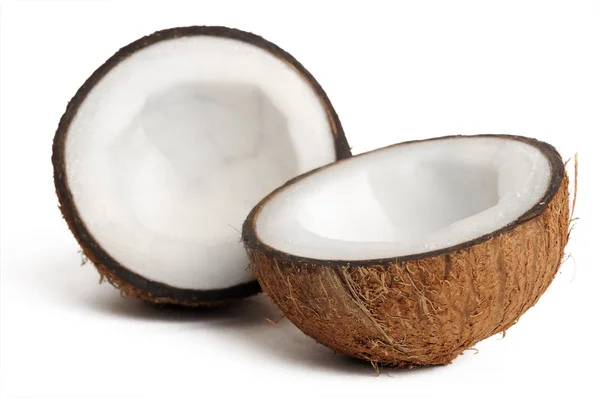 Zwei Hälften Kokosnuss — Stockfoto