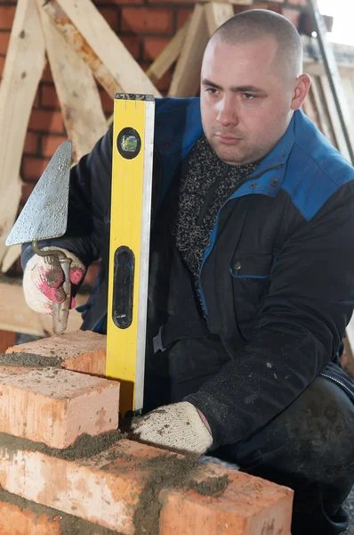 Construction mason worker bricklayer — Stock Photo, Image