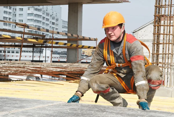 Obrero constructor en obra —  Fotos de Stock
