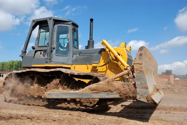 Bulldozer earthmover in action — Stock Photo, Image