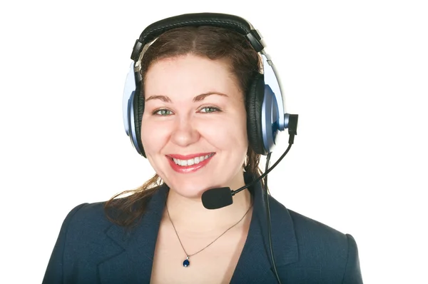 Operadora sonriente mujer joven en un centro de llamadas — Foto de Stock