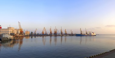 Odessa deniz limanı sabah panorama