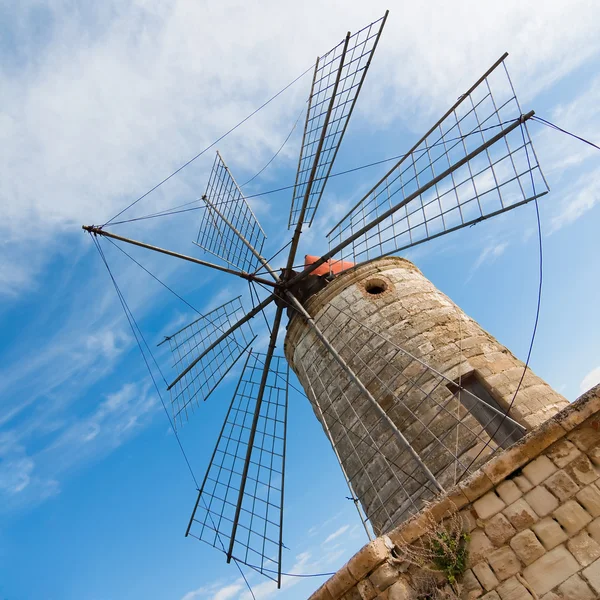 Windmill in a Salt Mine near Trapani, Sicily — Stock Photo, Image