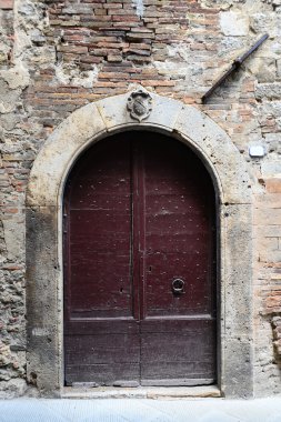 İtalyan kapı