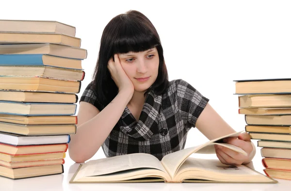 Young woman reading book Royalty Free Stock Images