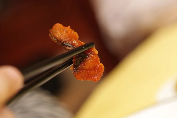 肉用筷子 — 图库照片
