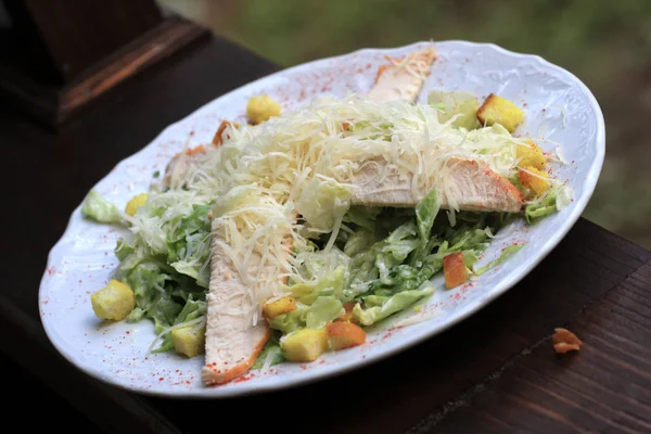Caesar Salad with chicken — Stock Photo, Image