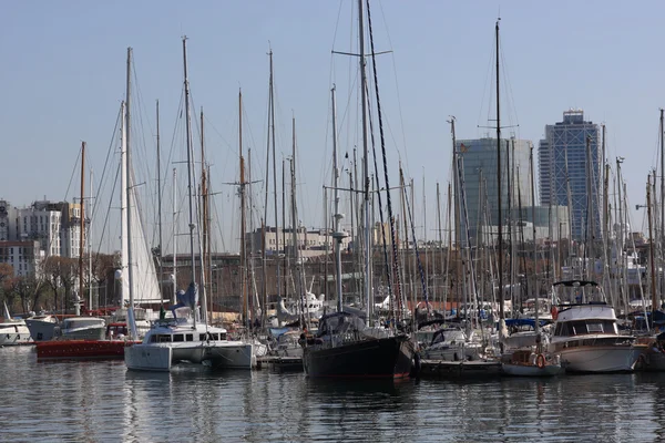Many yachts in port of Barcelona — Stock Photo, Image