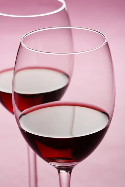 Vasos de vino tinto —  Fotos de Stock