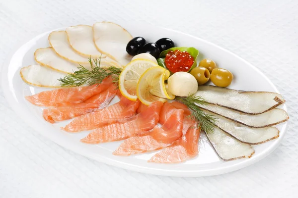 Fish on the plate — Stock Photo, Image