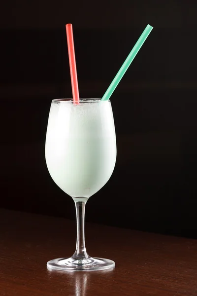 Maukas cocktail — kuvapankkivalokuva