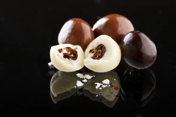 Mandel i choklad — Stockfoto
