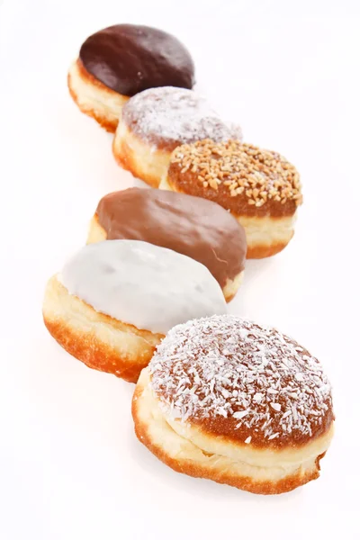 Donuts isolerat på vita — Stockfoto