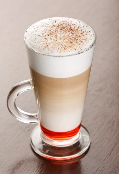 Koffie latte in een glas — Stockfoto