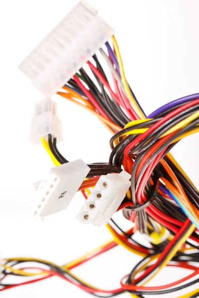 Многоцветный компьютерный кабель — стоковое фото