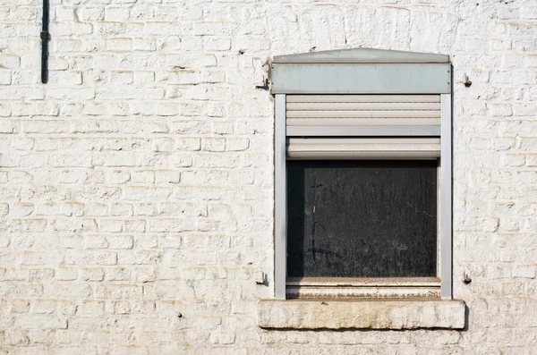 Régi tégla fal és ablak — Stock Fotó