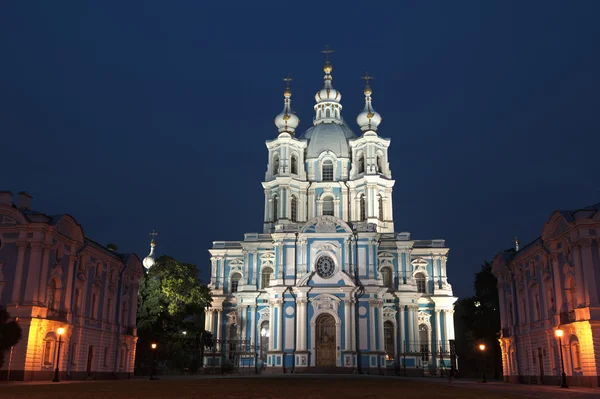 Россия, Санкт-Петербург. Смольный монастырь — стоковое фото