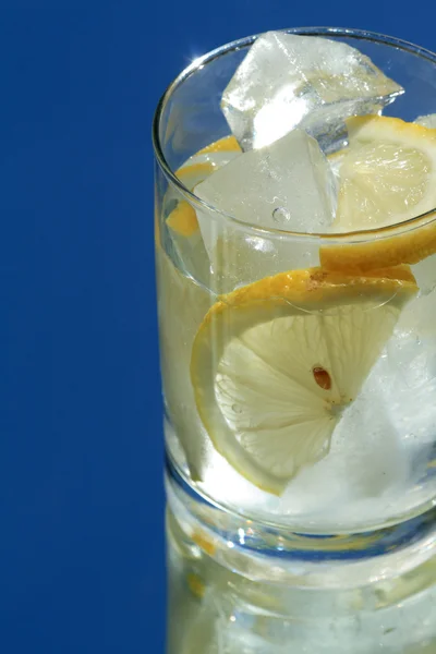 Lemonade With Ice — Stock Photo, Image