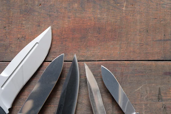 Nože na dřevo — Stock fotografie