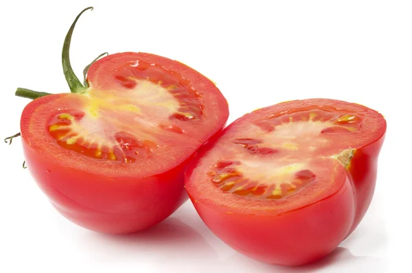 Dos mitades de tomate —  Fotos de Stock