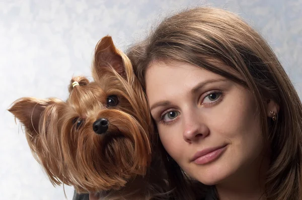 Young woman and pet — Stock Photo, Image