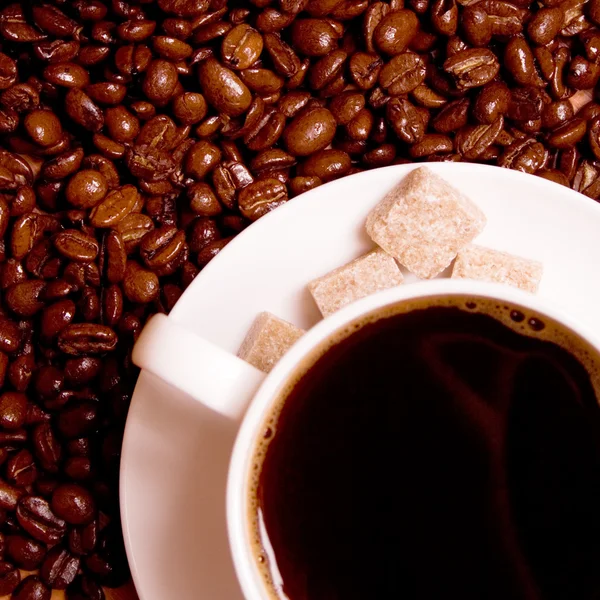 Kaffee und Zitterwürfel — Stockfoto