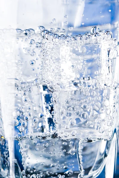 Ice cubes and water bubbles — Stock Photo, Image