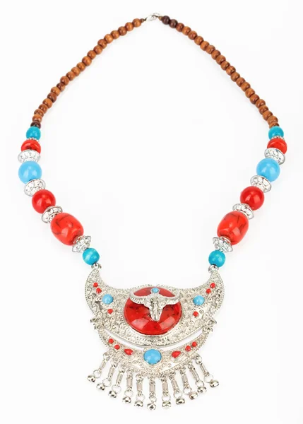 Тибетское ожерелье с символом яка — стоковое фото