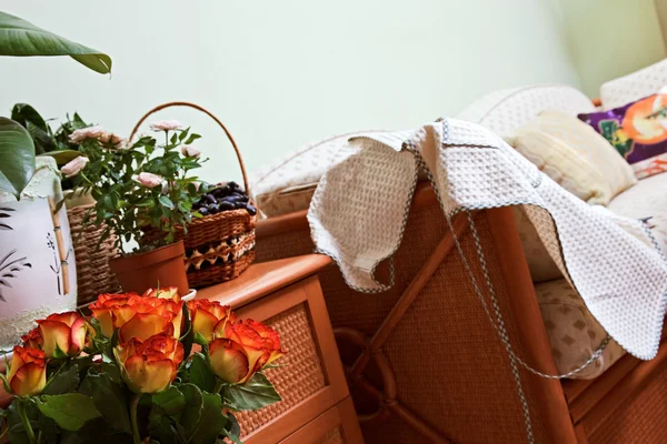 Flowers and fruits basket — Stock Photo, Image