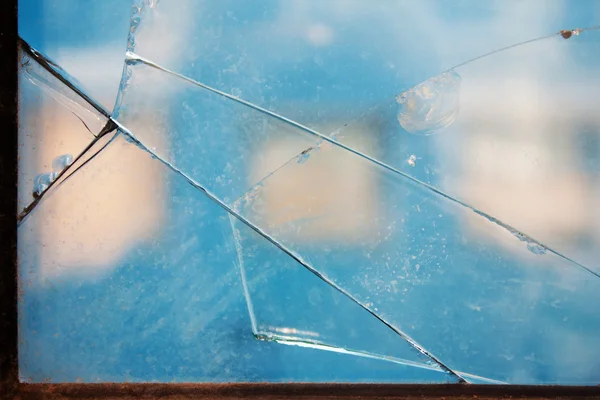 Rozbité okenní sklo — Stock fotografie
