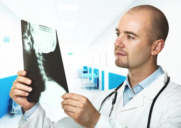 Докторский рентген — стоковое фото