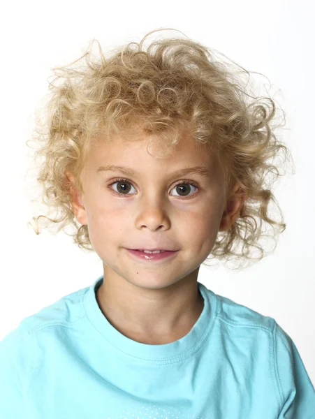 Blonde jongen portret — Stockfoto