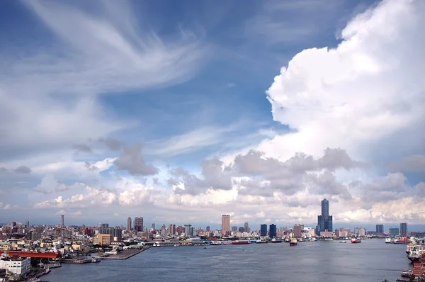 Überblick über den Hafen von Kaohsiung — Stockfoto