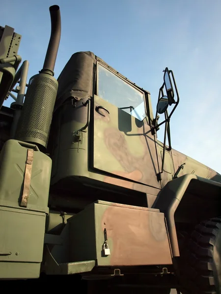 Camiones militares pesados — Stockfoto