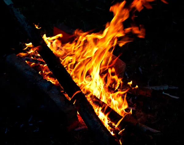 Fire at night — Stock Photo, Image
