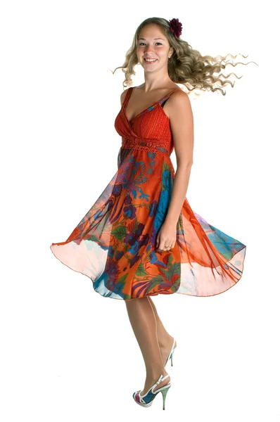 Ομορφιά κορίτσι που χορεύει με πορτοκαλί χρώμα — Φωτογραφία Αρχείου