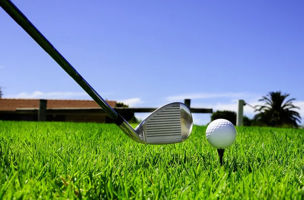 Ball and golf clubs — Stock Photo, Image