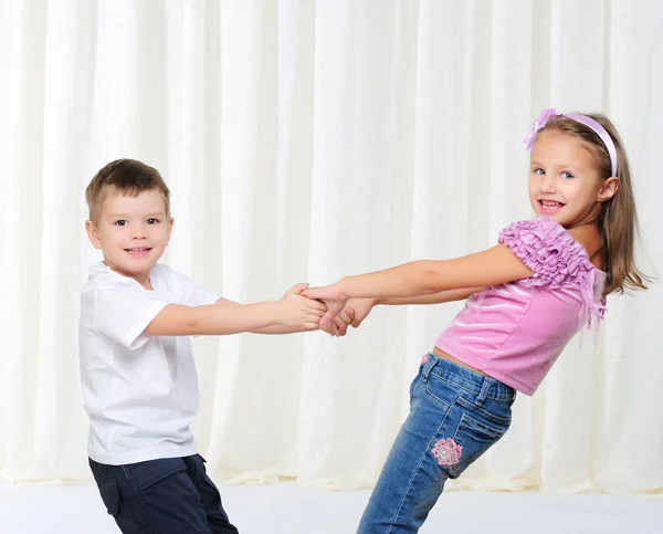 Young brother and sister — Stock Photo, Image
