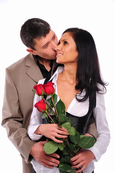 Joven le da a su novia una rosa — Foto de Stock