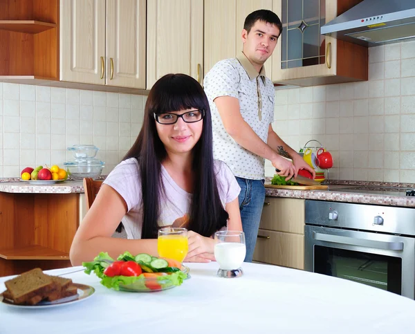 Young couple at breakfast Royalty Free Stock Photos
