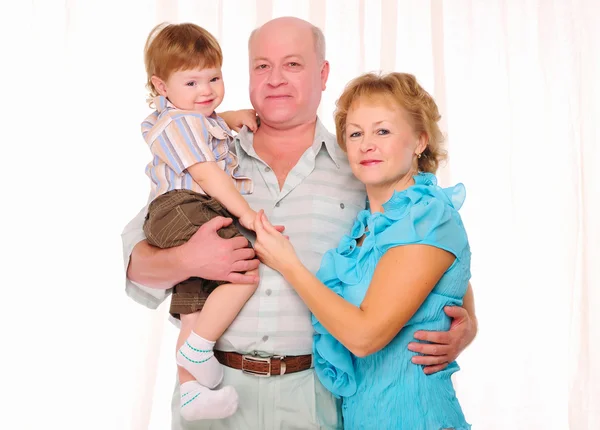 Grootmoeder, grootvader en kleinzoon — Stockfoto