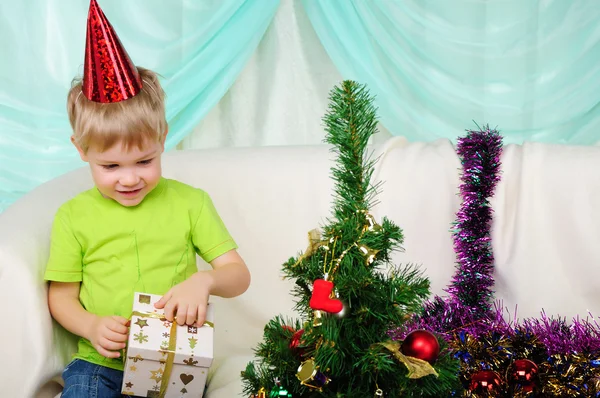 Kleine Jongen Zich Klaar Voor Vakantie Gelukkig Nieuw Jaar Merry — Stockfoto