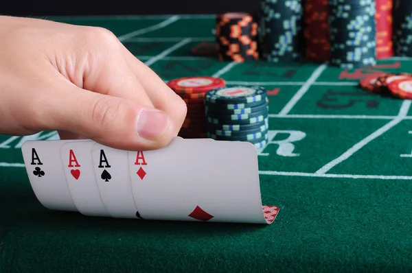 Поставьте Игрока Покер Чипы Карты — стоковое фото