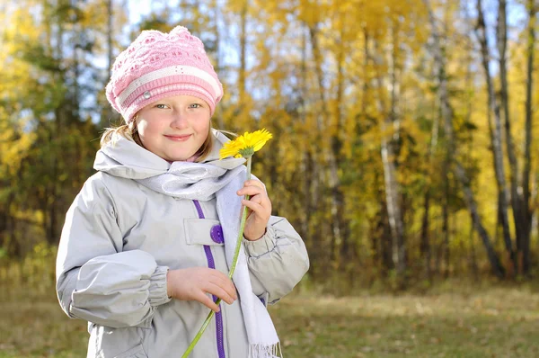 Little Girl Yellow Flower Autumn Forest Portrait — Stock Photo, Image