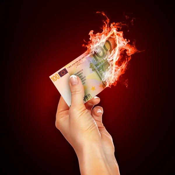 Billetes Abren Fuego Brazos Sobre Fondo Negro — Foto de Stock