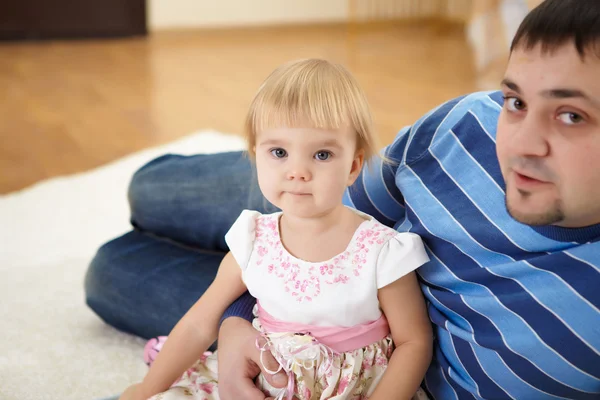 Father with his little daughter at home — Stock Photo, Image