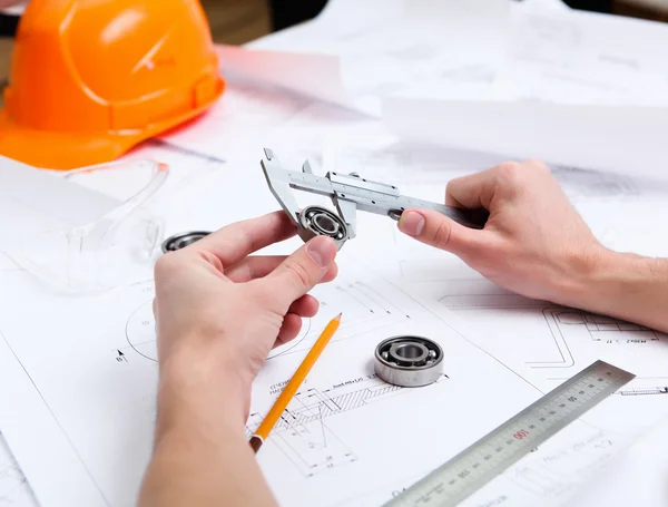 Rascunhos Ferramentas Construção Sobre Mesa — Fotografia de Stock